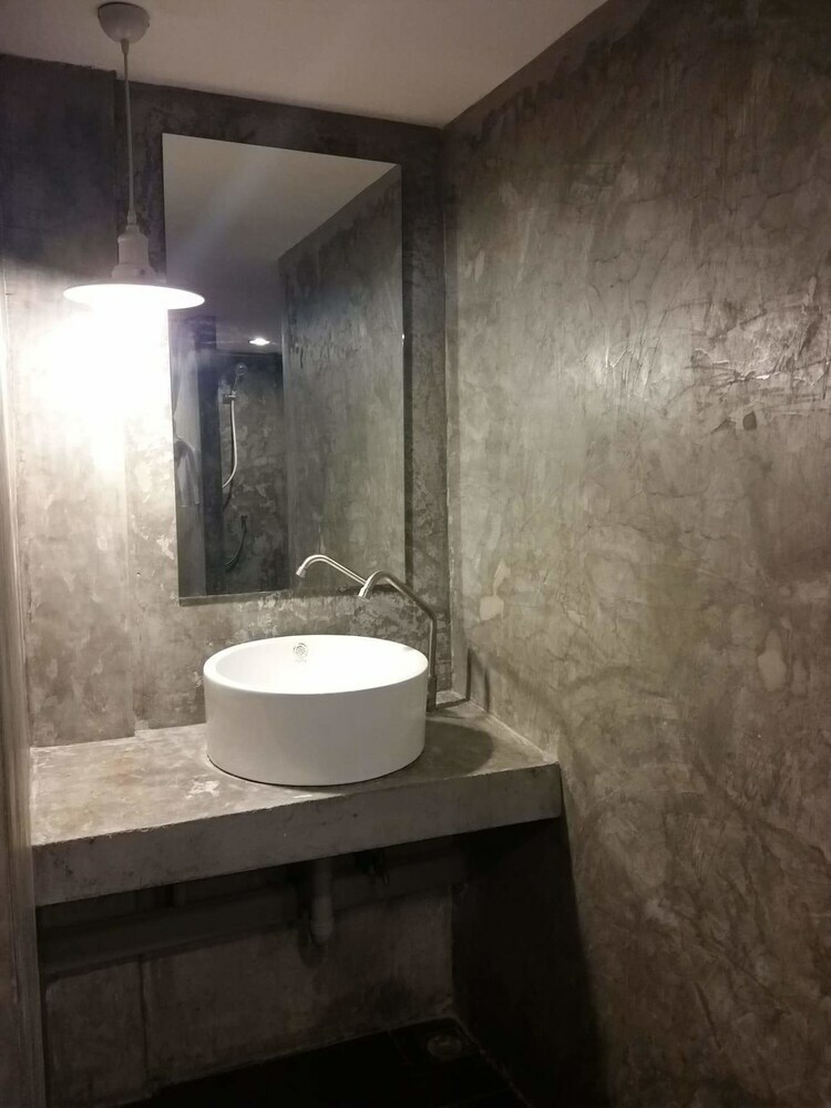 Hostal 8 Sleeper Street