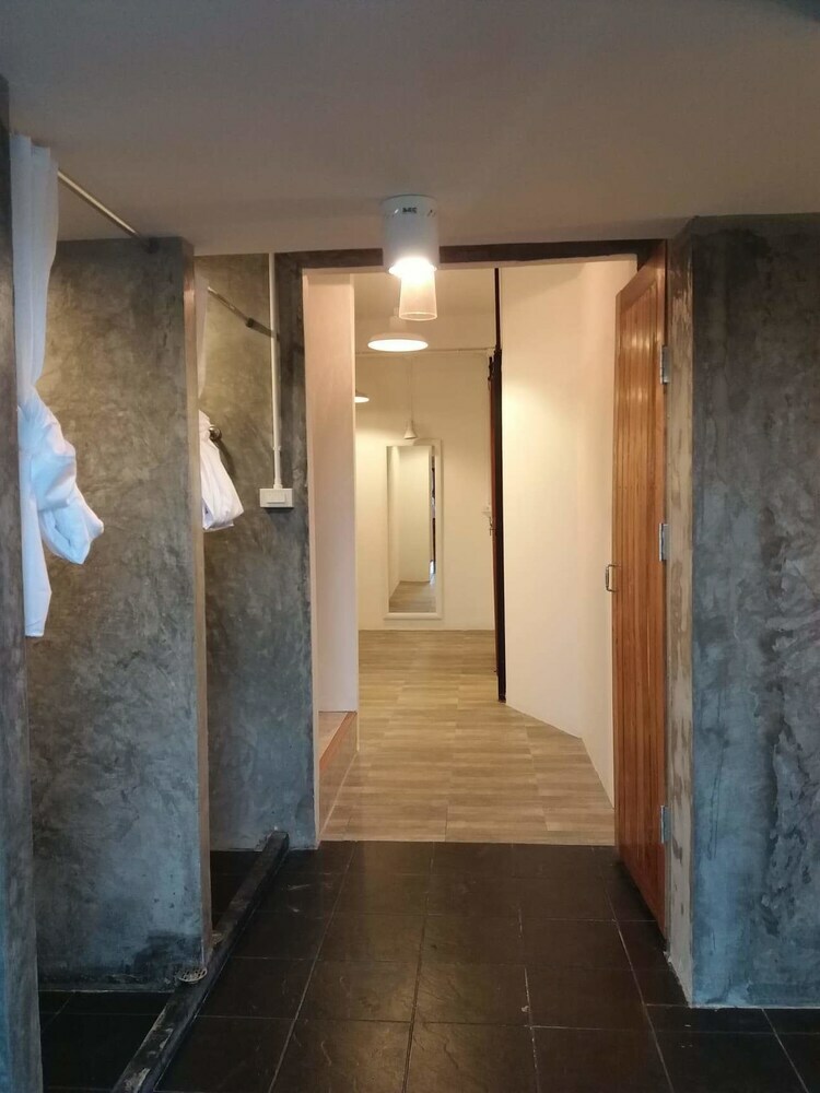 Hostal 8 Sleeper Street