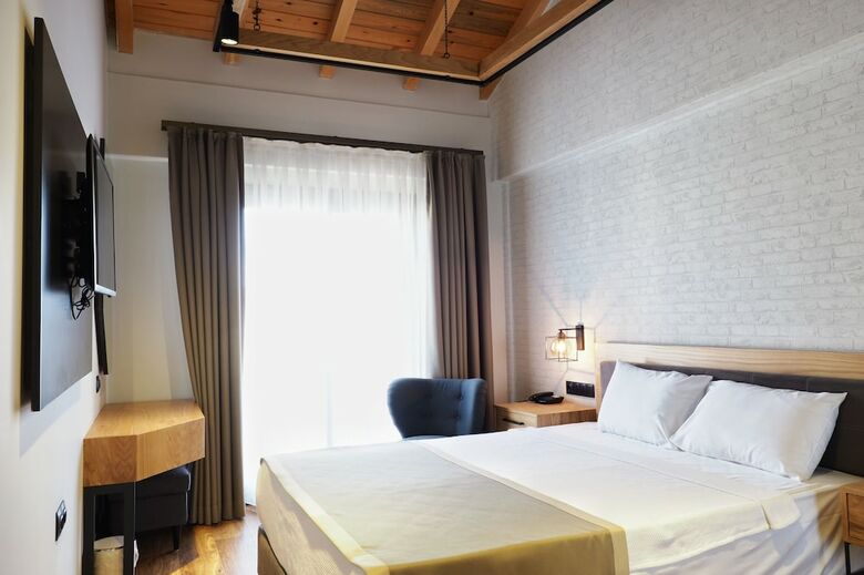 Alacati Ekmas Hotel