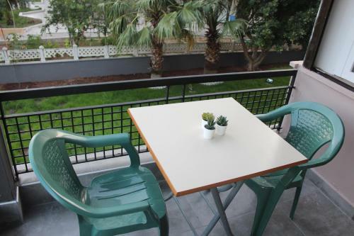 El Mundo Suites