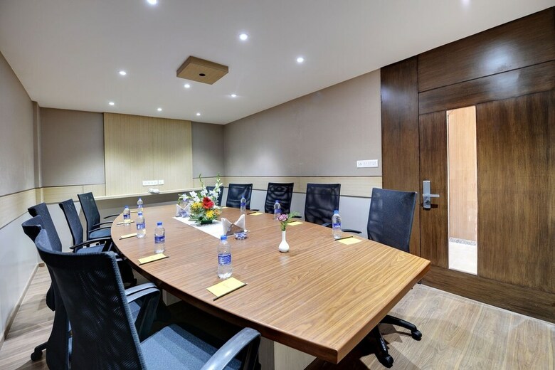 Hotel Nandhana Pride