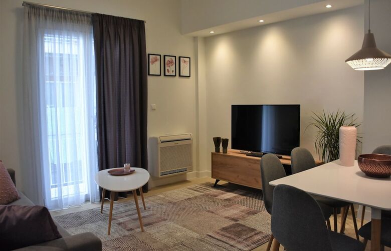 Athens Morum Apartments Formionos