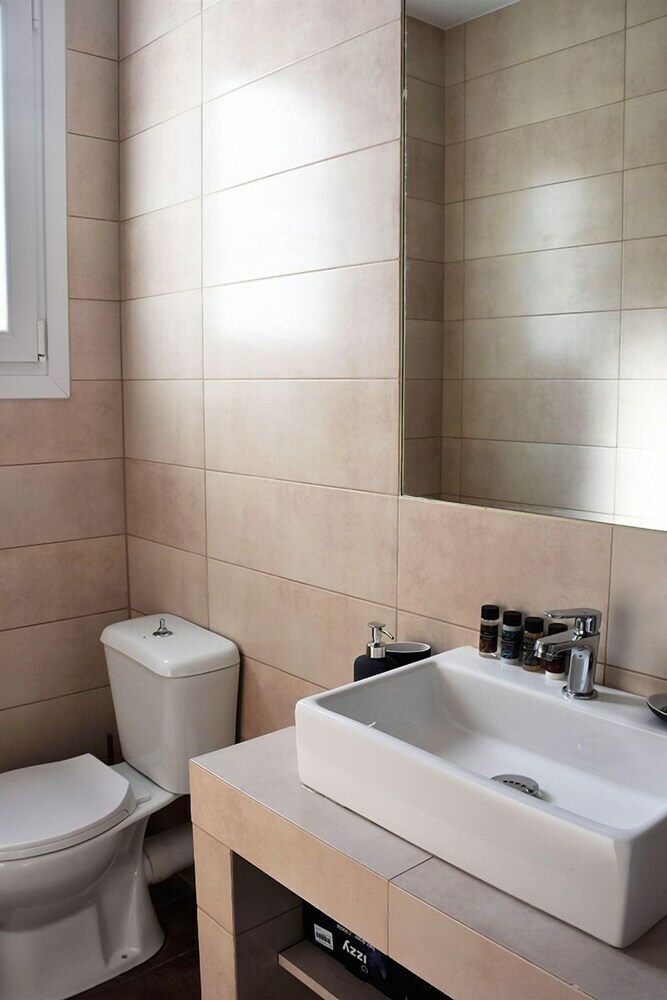 Athens Morum Apartments Formionos