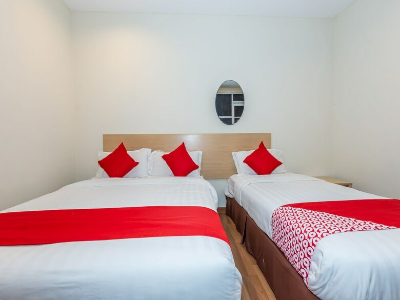 Hotel Oyo 1155 906 Batu Berendam