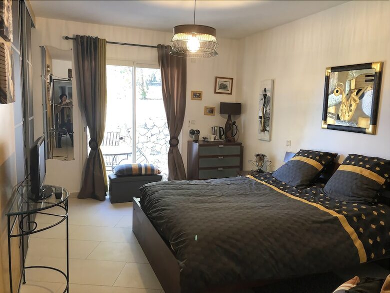 Hotel Le Clos De Saint Esprit