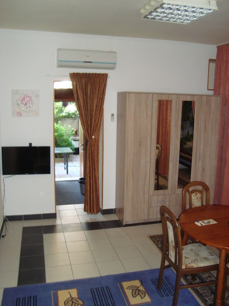Hotel Apartments Boulevard