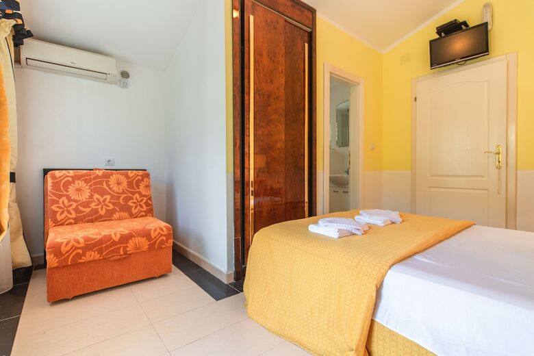 Hotel Guest House Leonardo