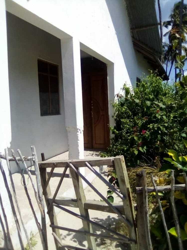 Hotel Mchangani Guest House
