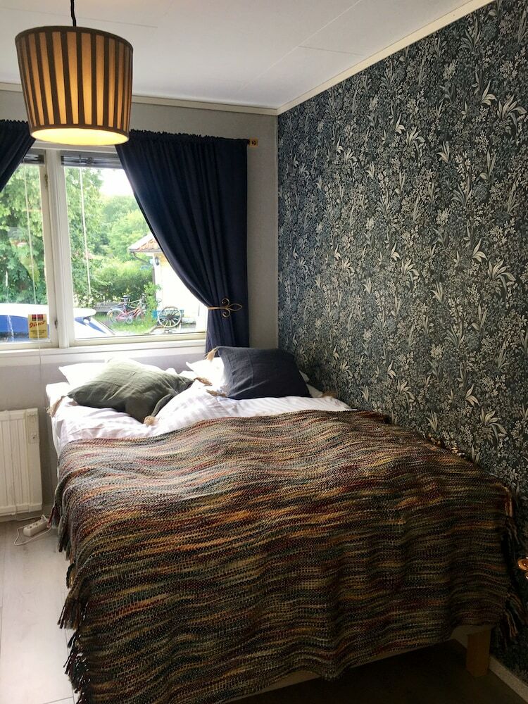 Hotel Pensionat Kanalvillan
