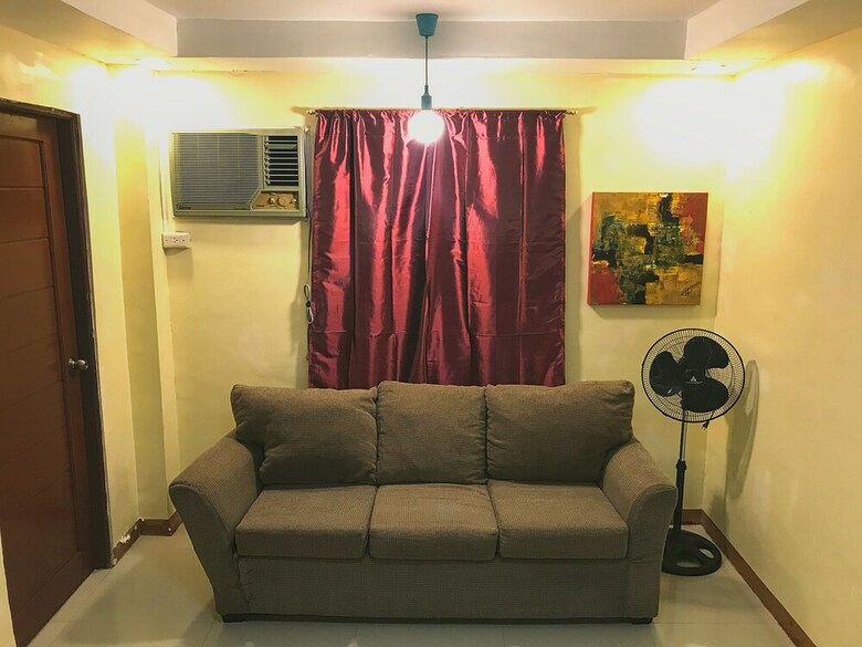 Loria Hotel Tagaytay
