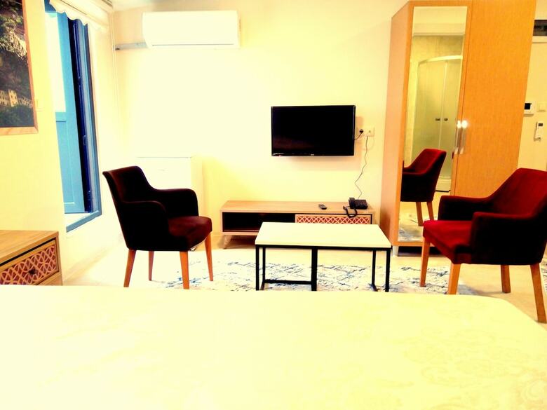 Hilal Suite