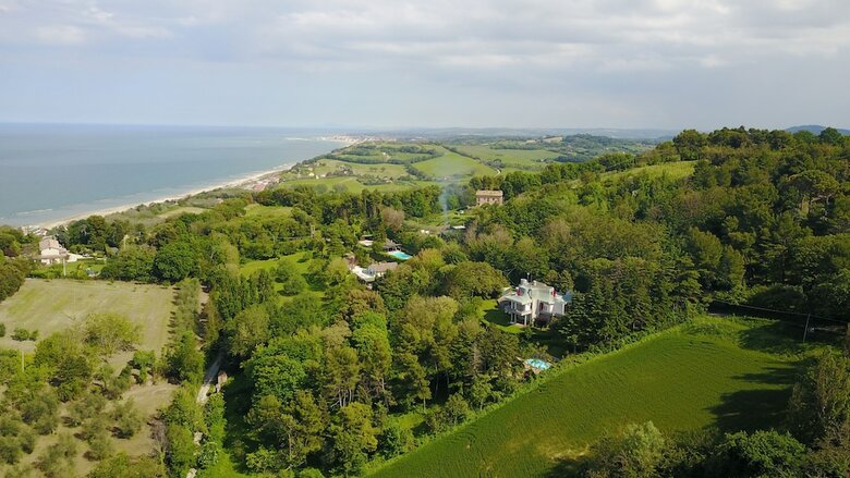 Tatiana Luxury Villa & Bed And Breakfast