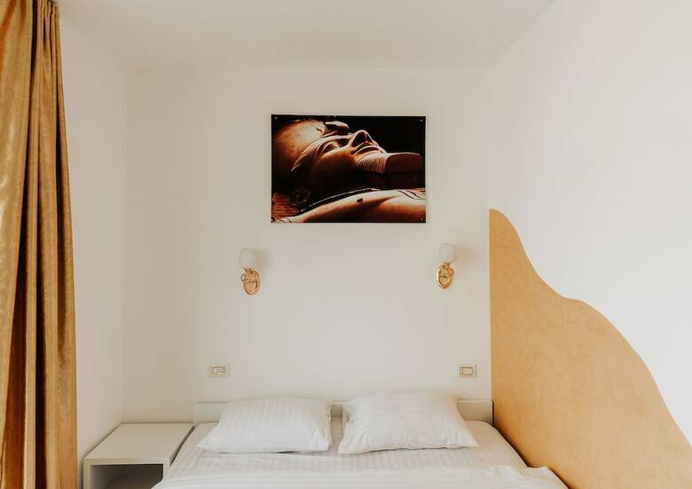 Hotel Desert Moon