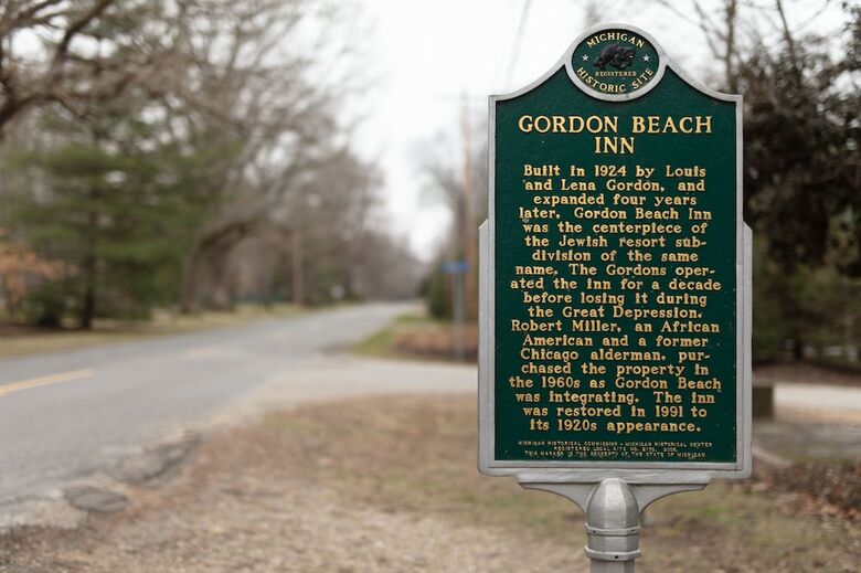 Hotel Gordon Beach Inn