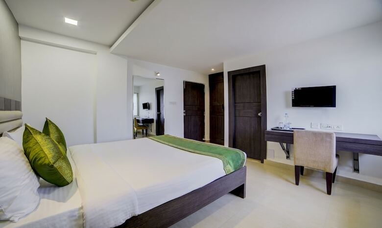 Hotel Treebo Trip White Woods