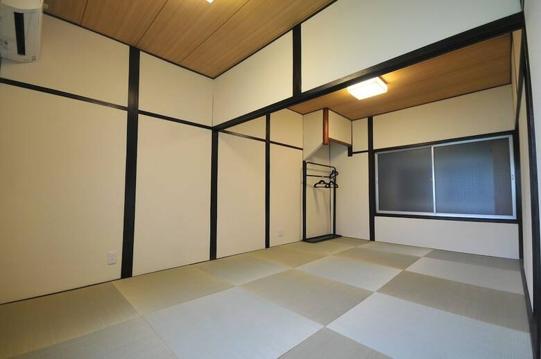 Condominium House In Osaka Miyakojima