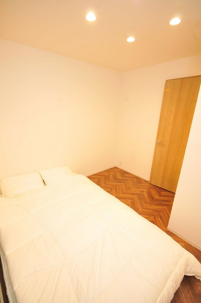 Condominium House In Osaka Miyakojima