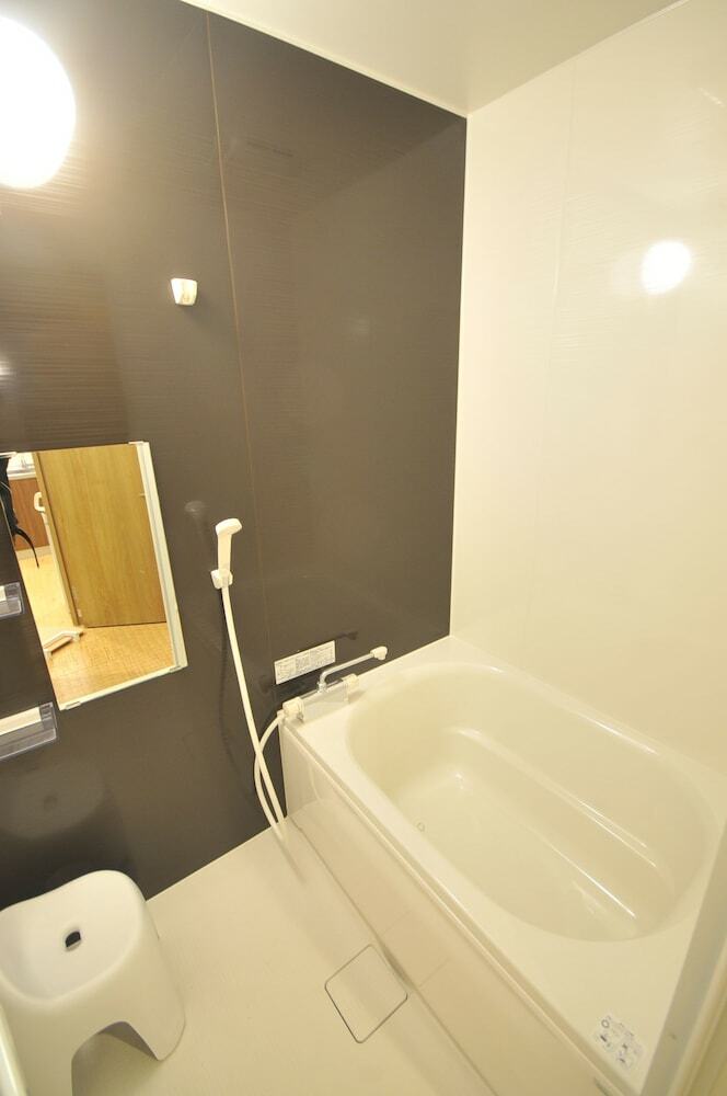 Condominium House In Osaka Miyakojima