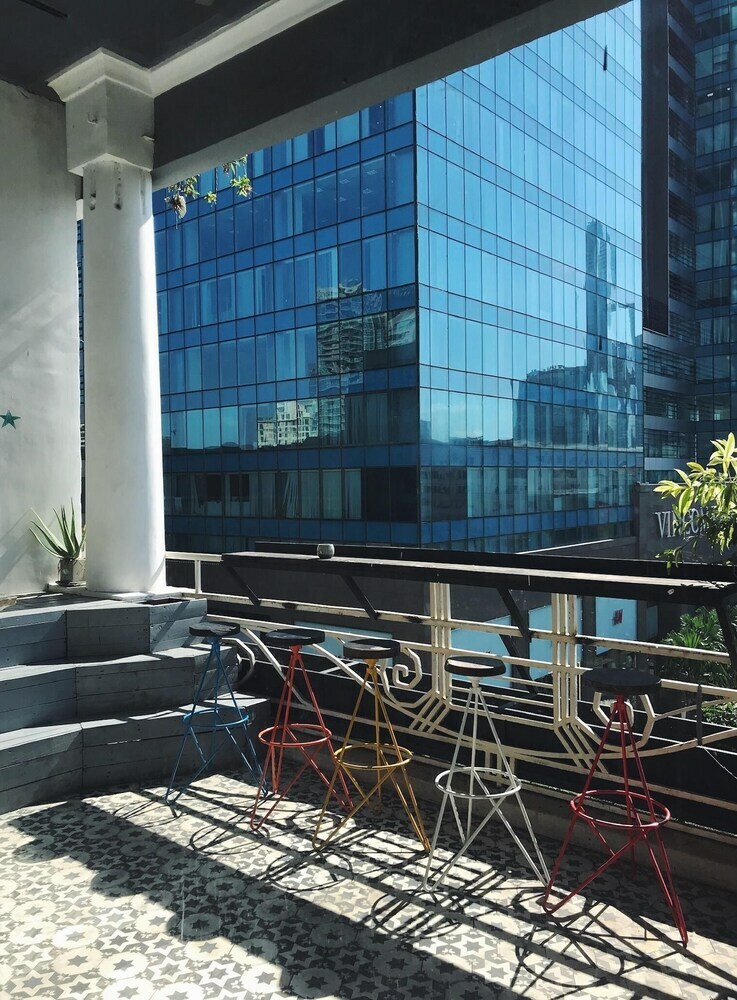 Lela Homestay Saigon - Hostel