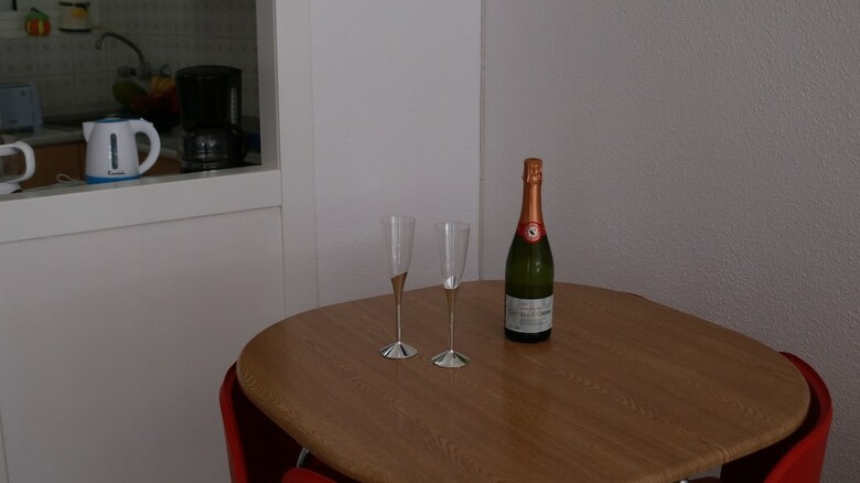 Apartamentos Estudios Mundobooking