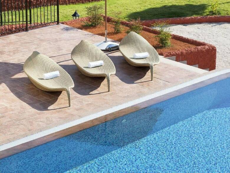 Villas Modena & Luxoria