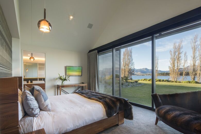 Sunrise Bay