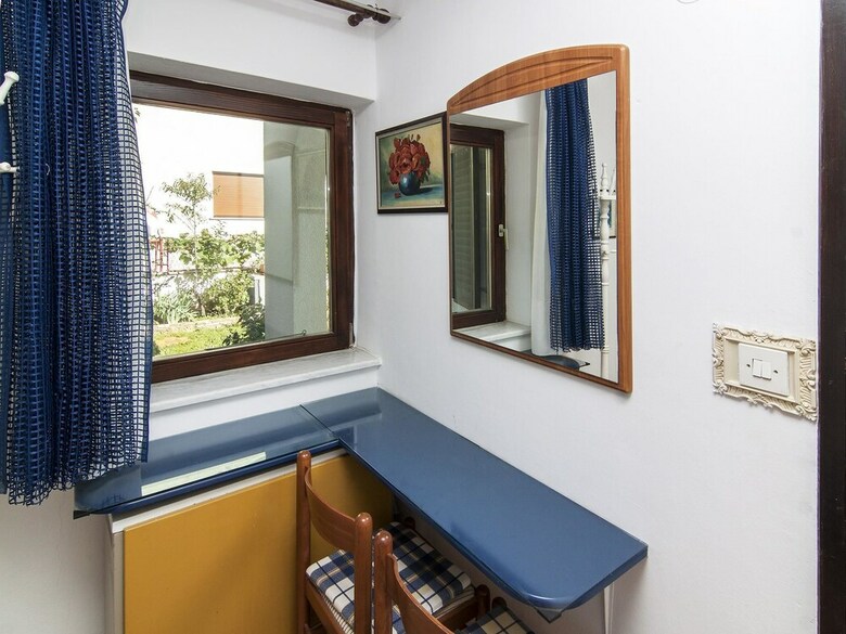 Apartments Ana Valbandon