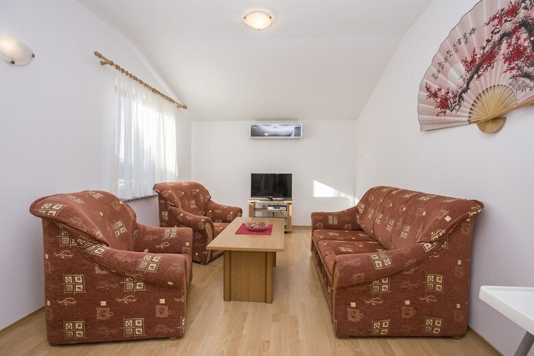 Apartments Rozalina