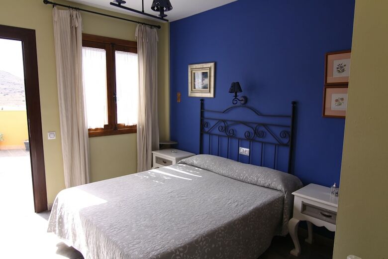 Hostal Los Palmitos Hospeder�a Rural