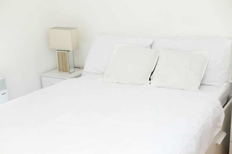 Bright 2br Apartments Quays