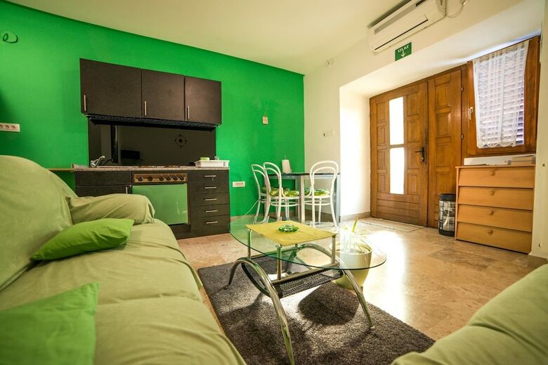 Apartment Pud Oreh / One Bedroom