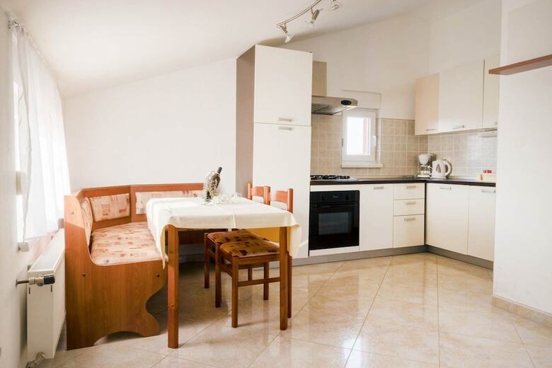 Apartments Ana Pula / Exclusive Two Bedroom A5