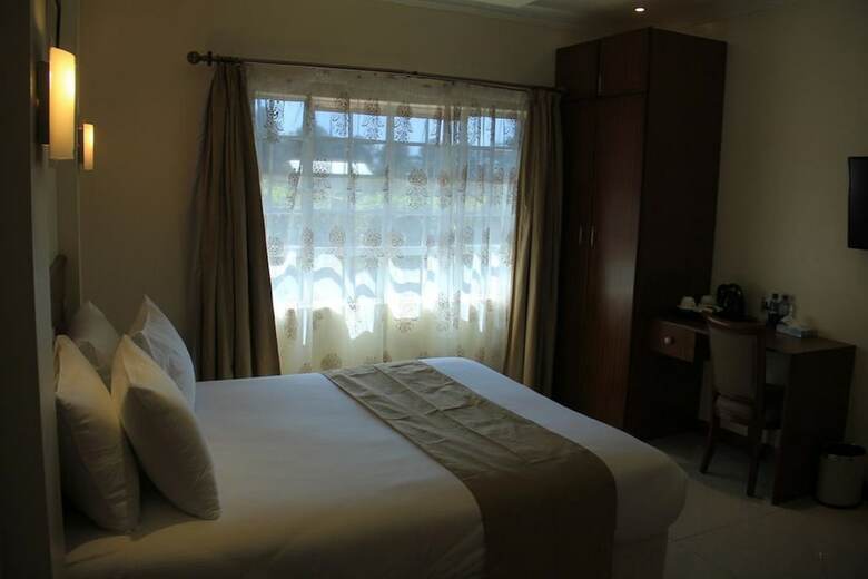Hotel Brownie's Guest House
