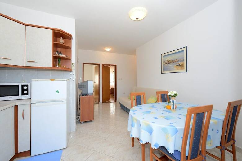 Apartments Mirela