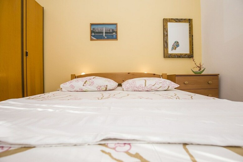 Apartment Nikola / Two Bedroom