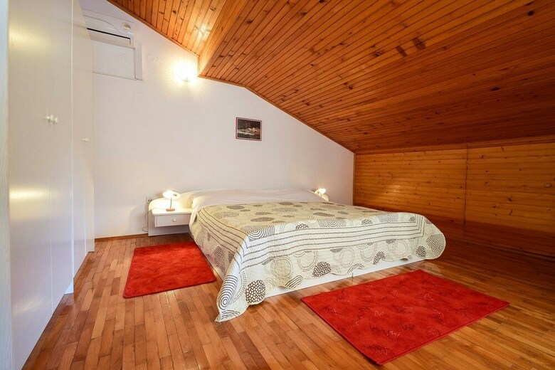 Apartments Valenti? 1218