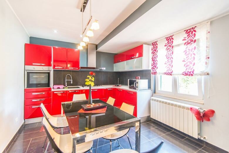 Holiday House Flego