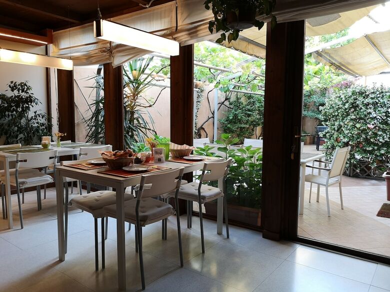Hotel Torino Guest House