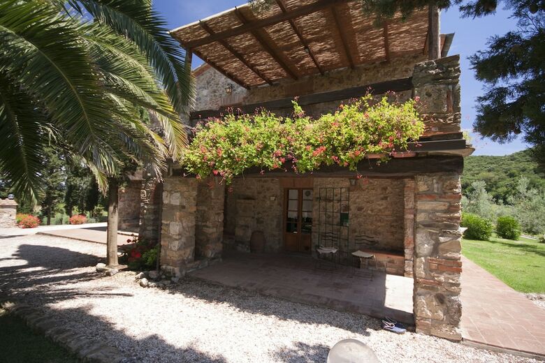 Apartamentos Casale Aronne