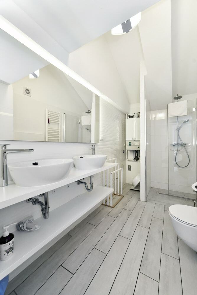 Mika Apartments