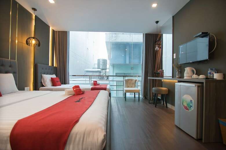 Hotel Reddoorz Plus Near Saigon Centre