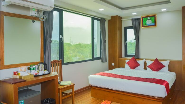 Sat Sun Hotel