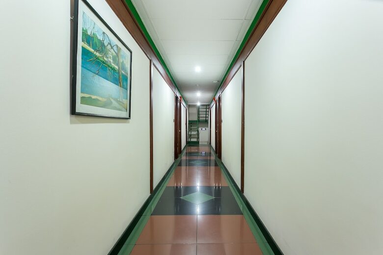 Oyo 226 Tao Dan Hotel