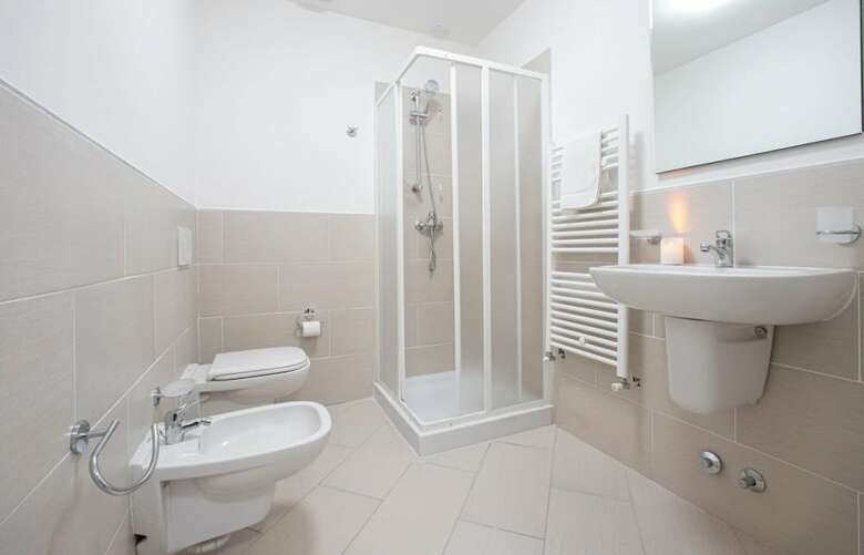 Ar Apartments