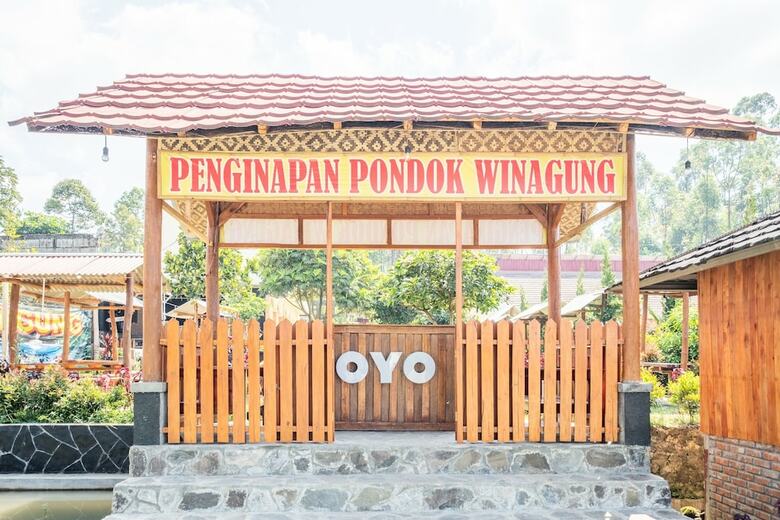Hostal Oyo 428 Pondok Winagung Hotel