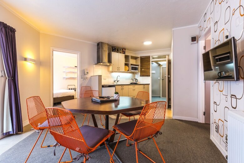 Rotovegas Motel