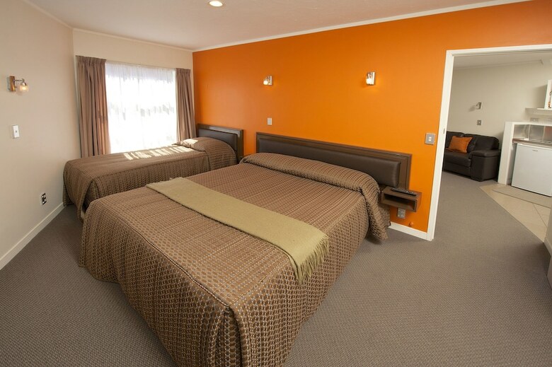 Rotovegas Motel