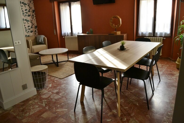 Pension Tres Puentes Anguiano