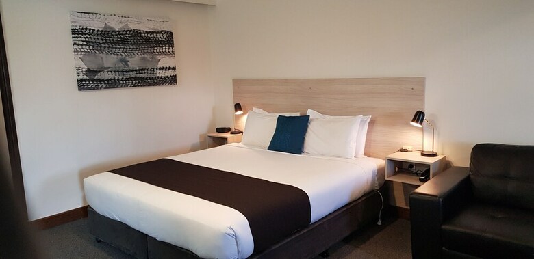 Comfort Hotel Olde Tudor
