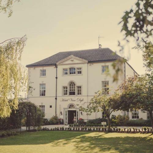Hotel Van Dyk By Wildes